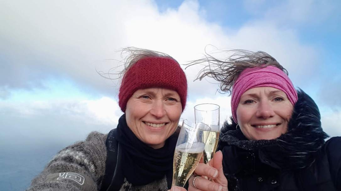 38_Selfie_Skála í sjampanju Topp 10_20180929_155313_HS